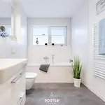 Strandlaeufer Апартаменты Бюзум